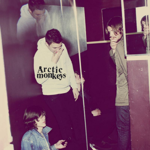 ARCTIC MONKEYS - HUMBUGARCTIC MONKEYS - HUMBUG.jpg